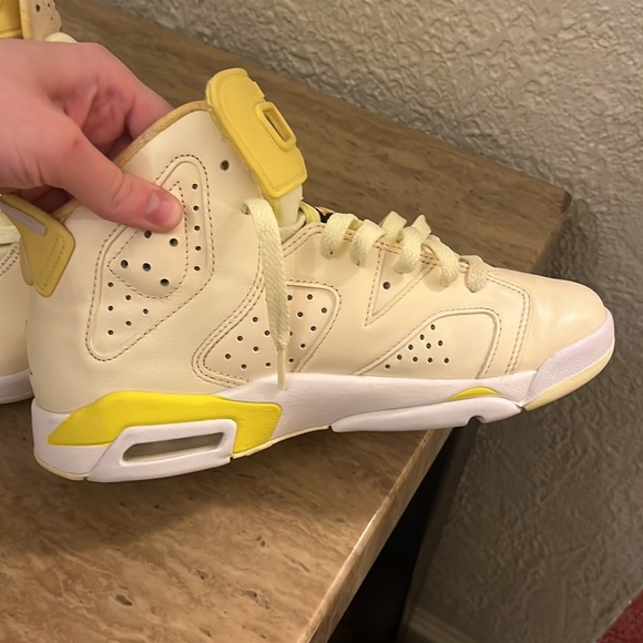 Jordan retro 6 citron tint - Picture 3 of 8